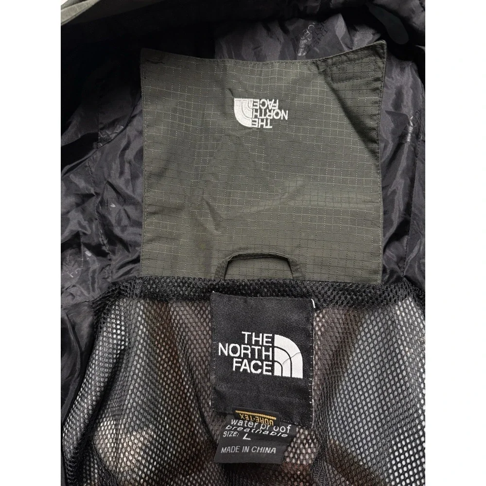 vintage North Face Mountain Jacket Gore Tex Size large excellent condition shell